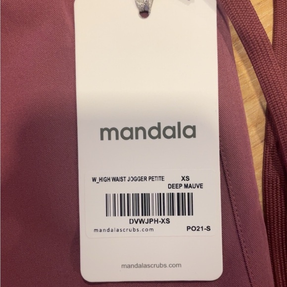 Mandala Mauve Scrub Set - Picture 3 of 5